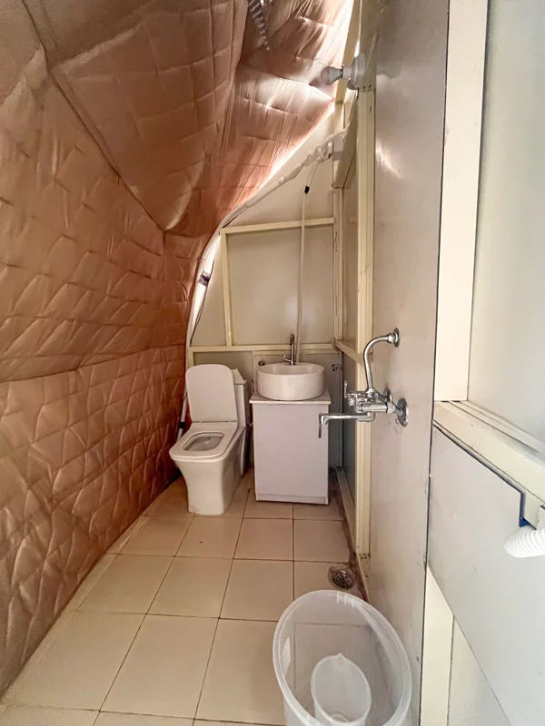Kylo Resort Washroom